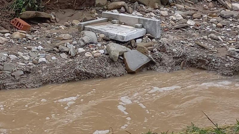 Бедствие в Крумовградско: Разрушен мост, наводнени пътища, ниви и помпени станции